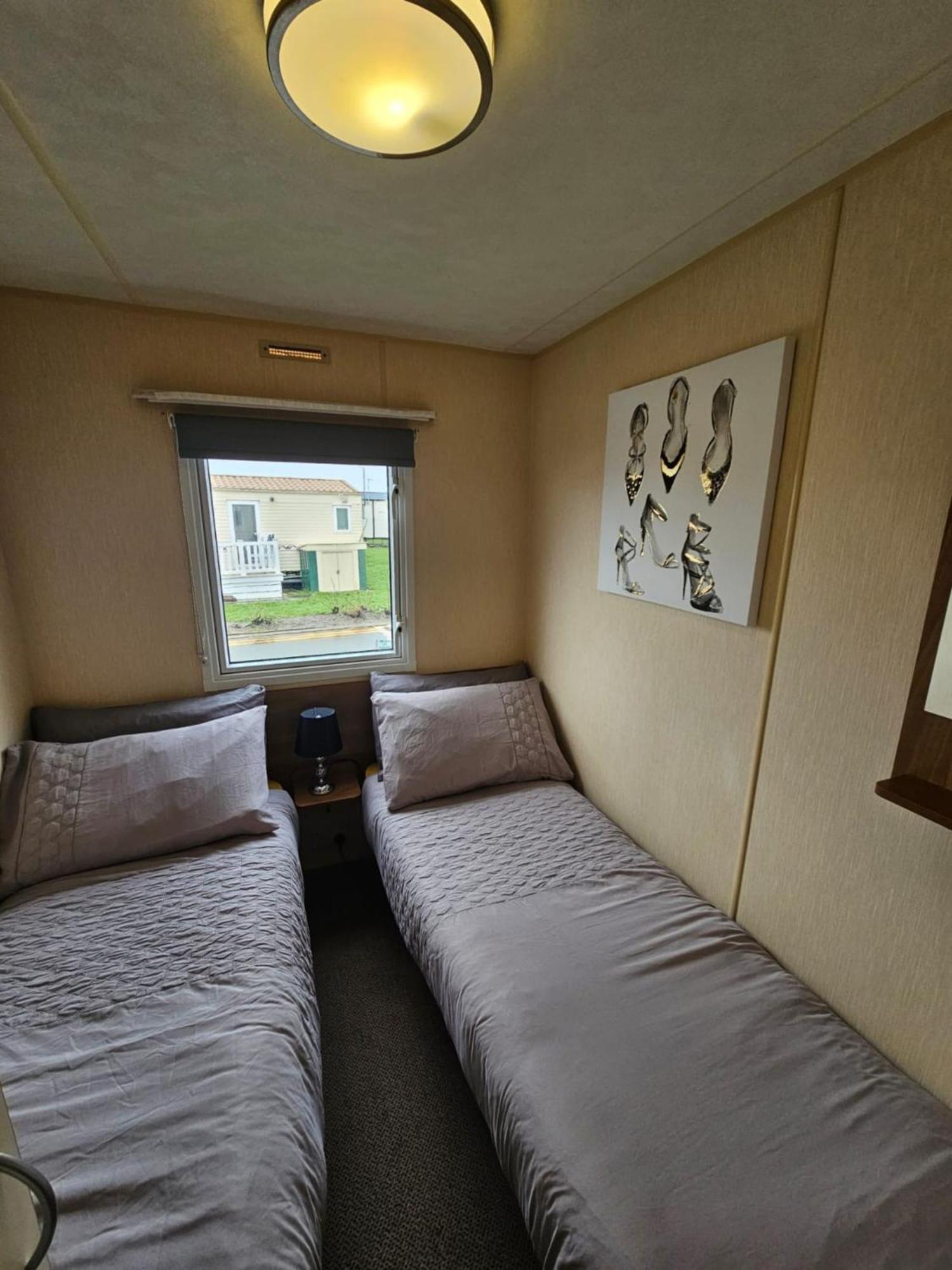 Golden Sands 8 Berth Cosy Caravan Rhyl Esterno foto